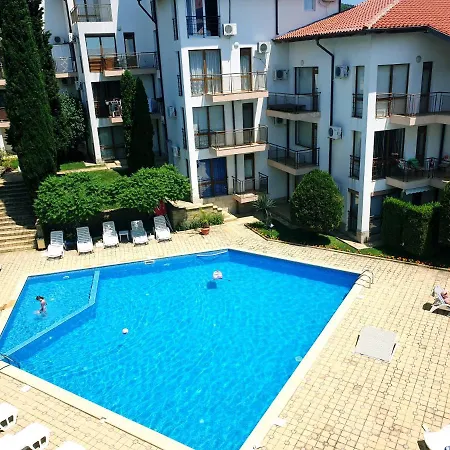 Апартаменты La Terrace Sea View *