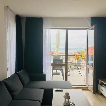 La Terrace Sea View Апартаменты