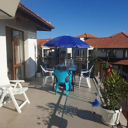 La Terrace Sea View Апартаменты Свети-Влас